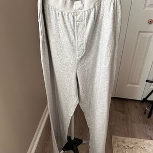 SKIMS Light GrayWomen’s pj pants